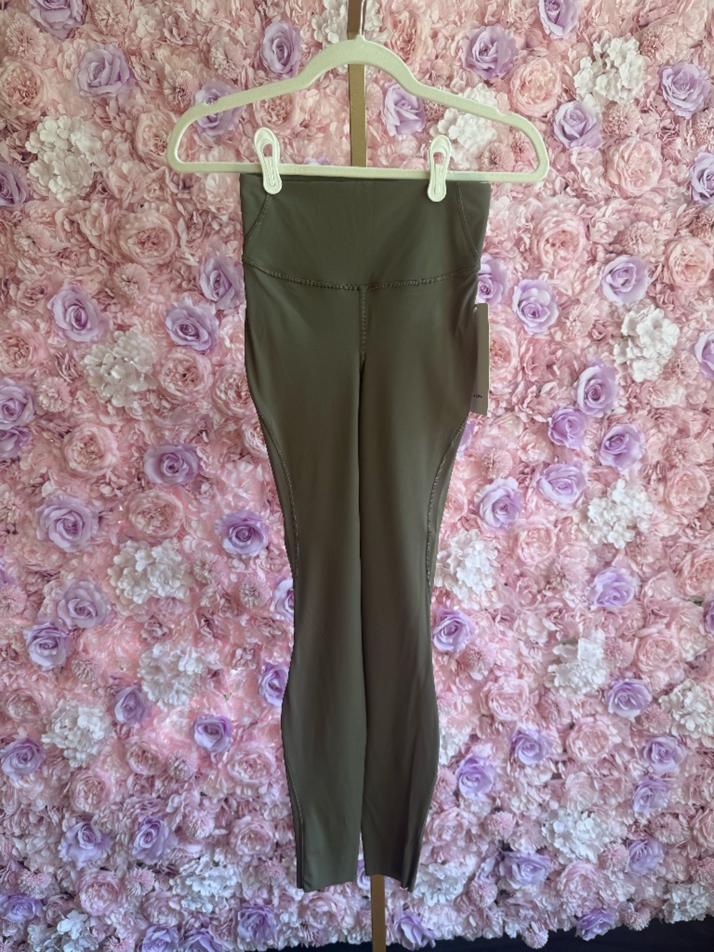 NWT Lululemon Base Pace High-Rise Tight 28"